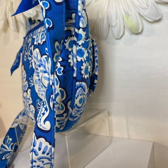 NWOT Vera Bradley “Lizzy” - Picture 6 of 9